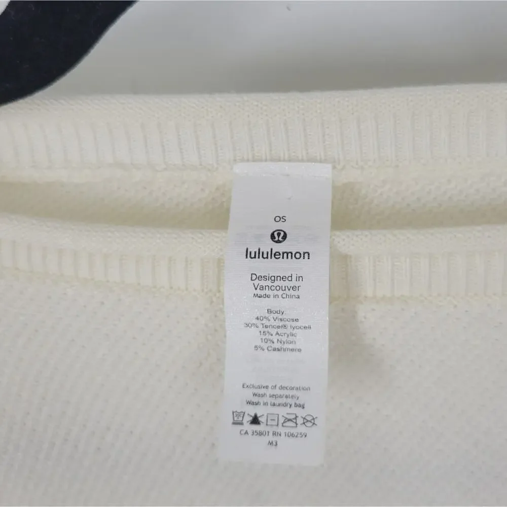 Lululemon White Opal Forward Flow Poncho